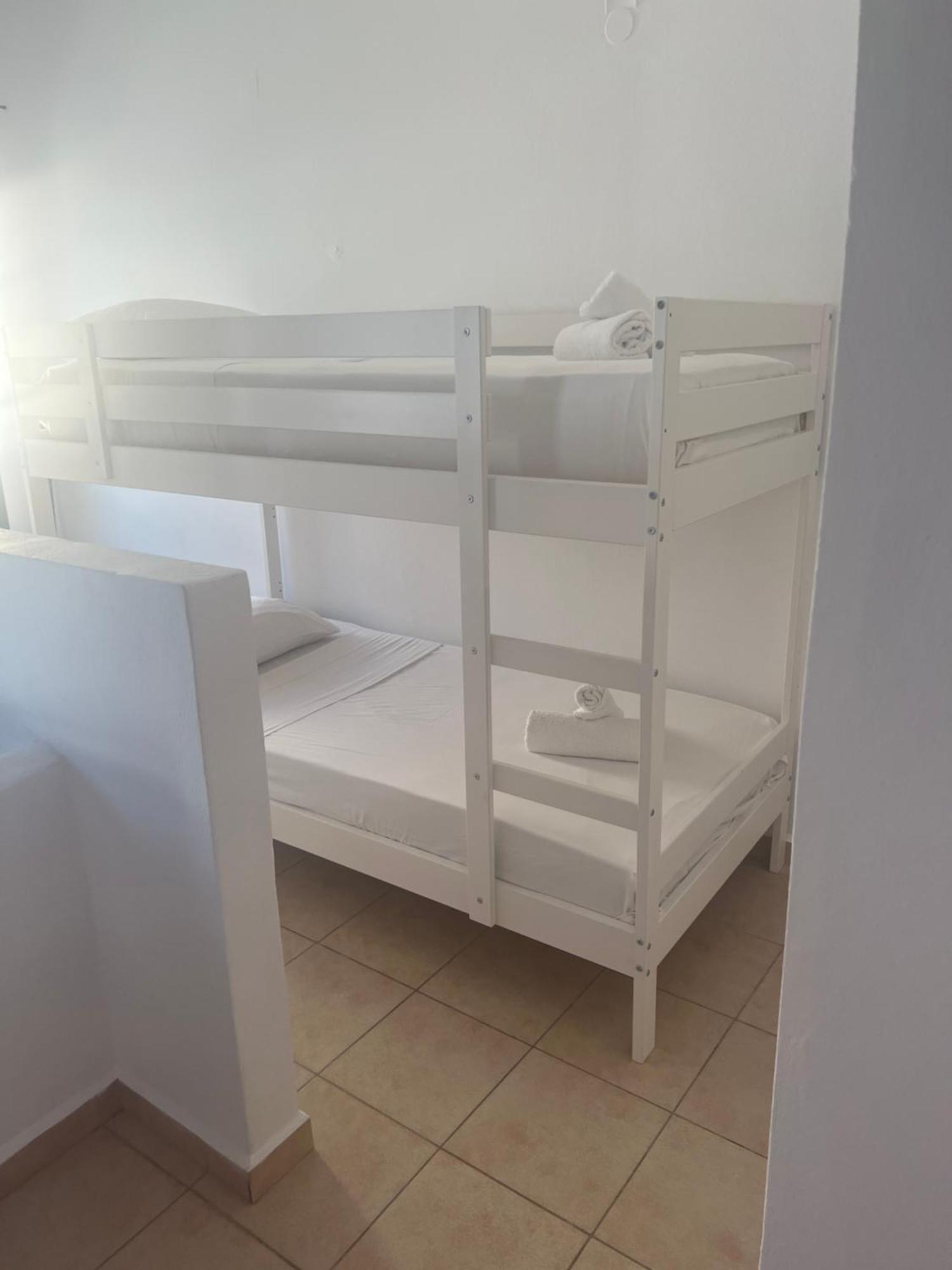 White Island Rooms Panteli Екстериор снимка